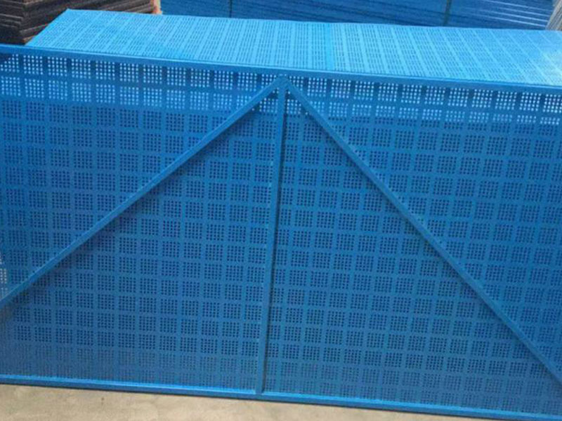  附着式升降脚手架